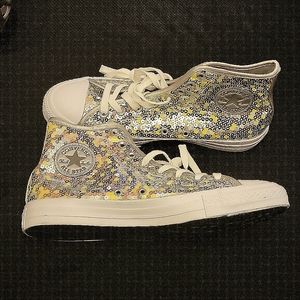 Women's Converse CTAS HI Top 10.5
